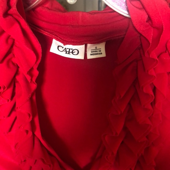 V Neck Ruffle Blouse - Picture 2 of 3